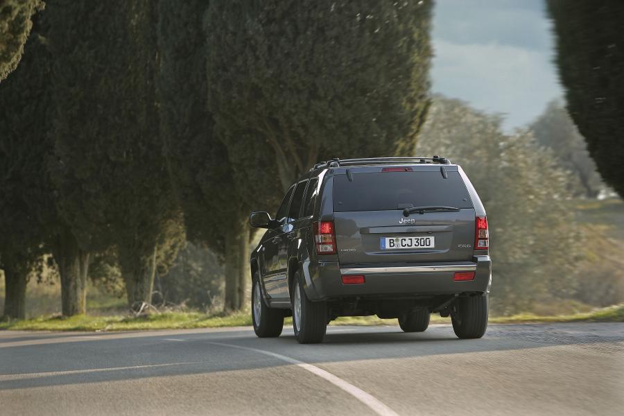  Jeep Grand Cherokee 2005 года  (фото 63 из 133)